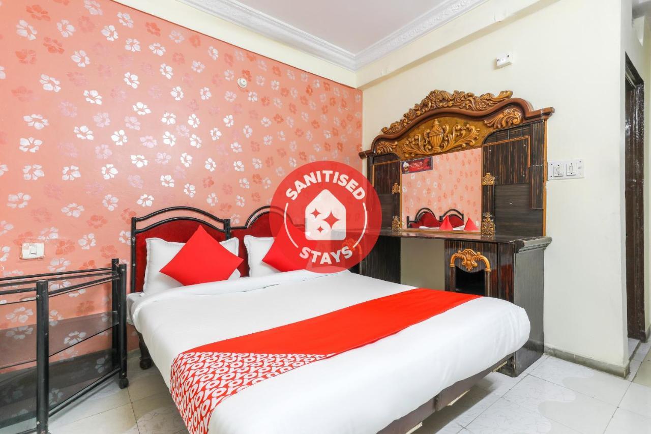 Oyo 62194 Pleasure Palace Hotel Indore Exterior photo