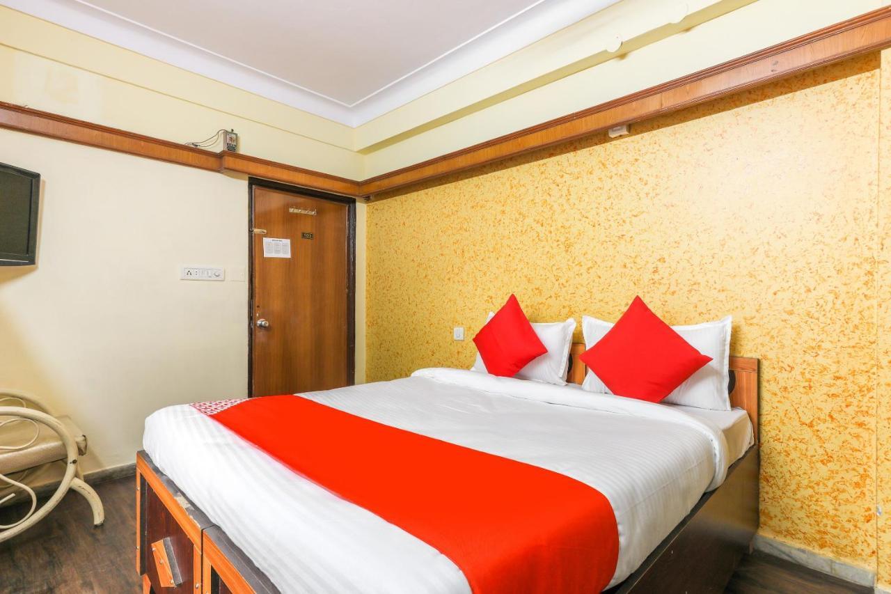 Oyo 62194 Pleasure Palace Hotel Indore Exterior photo